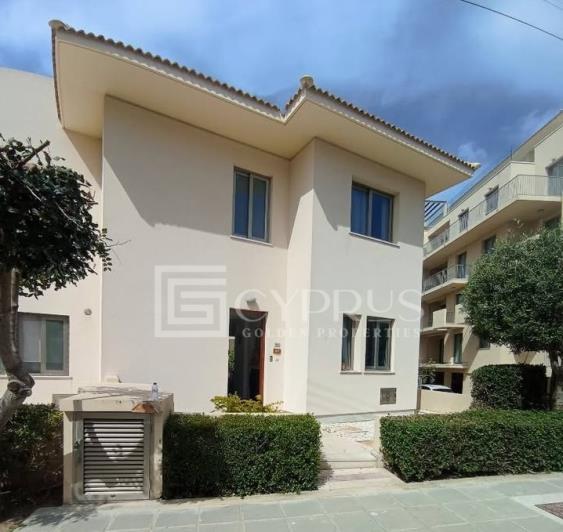 Image No.2-3 Bed Semi-Detached for sale