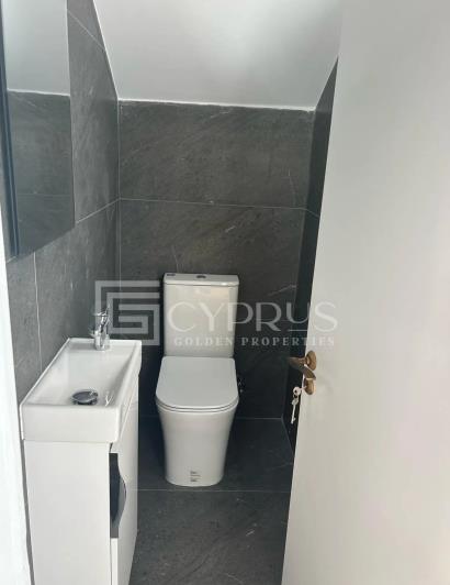 Image No.8-2 Bed Townhouse for sale