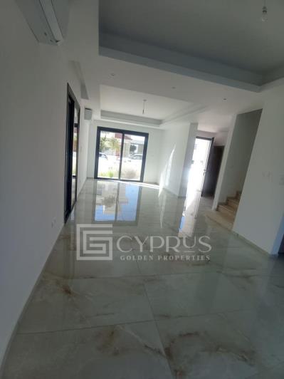 Image No.3-2 Bed Semi-Detached for sale