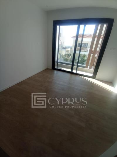 Image No.6-2 Bed Semi-Detached for sale