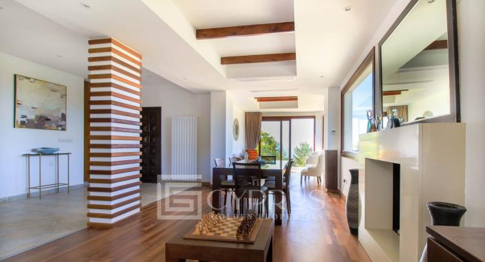 Image No.7-4 Bed Villa / Detached for sale