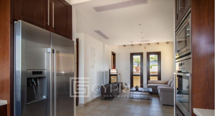 Image No.10-4 Bed Villa / Detached for sale