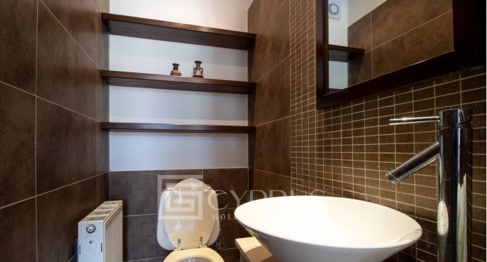 Image No.14-4 Bed Villa / Detached for sale