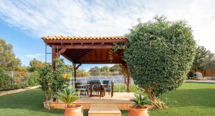 Image No.22-4 Bed Villa / Detached for sale