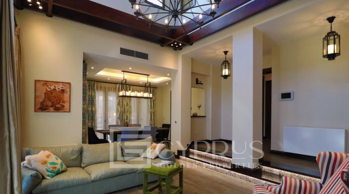 Image No.3-5 Bed Villa / Detached for sale