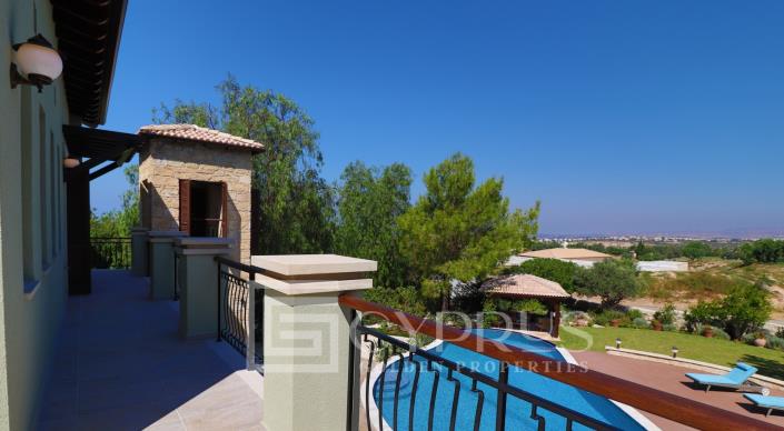 Image No.17-5 Bed Villa / Detached for sale