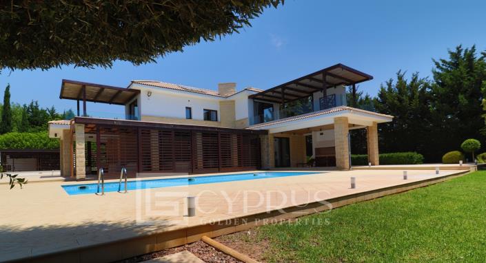 Image No.24-4 Bed Villa / Detached for sale