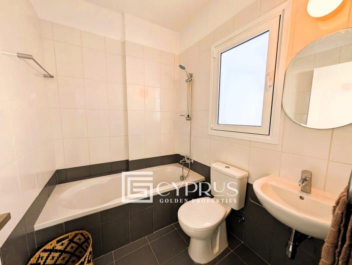 Image No.16-2 Bed Apartment for sale