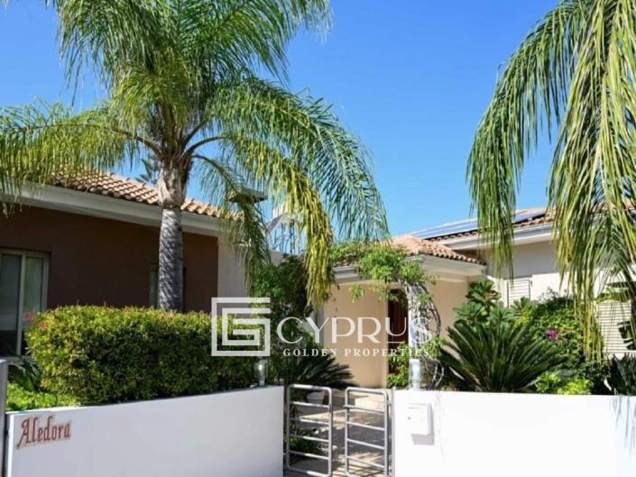 Image No.2-5 Bed Bungalow for sale