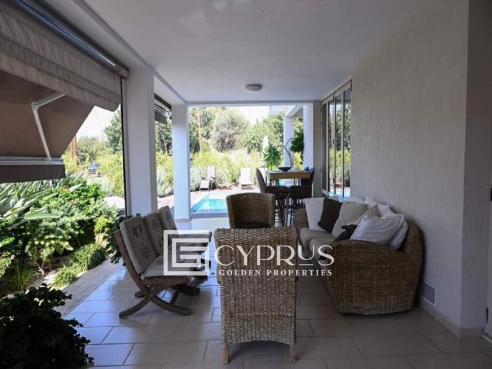 Image No.10-5 Bed Bungalow for sale