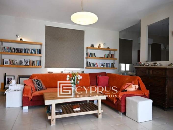 Image No.18-5 Bed Bungalow for sale