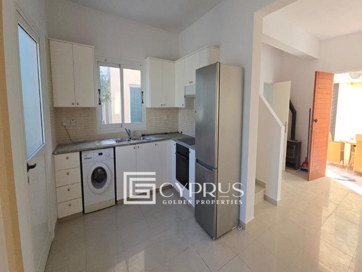 Image No.11-2 Bed House for sale