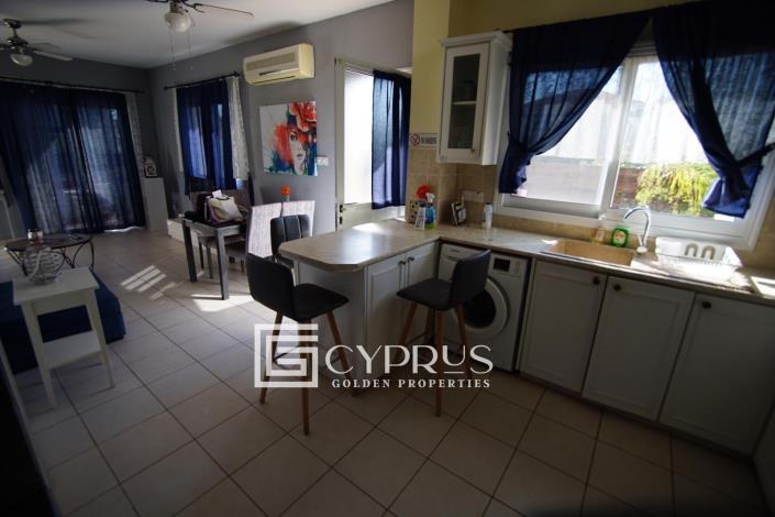 Image No.10-2 Bed Semi-Detached for sale