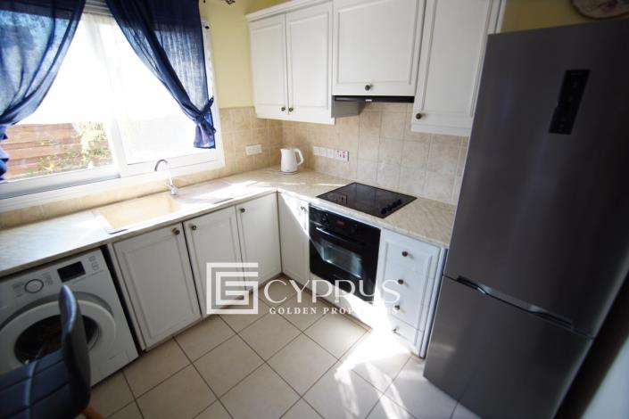 Image No.24-2 Bed Semi-Detached for sale