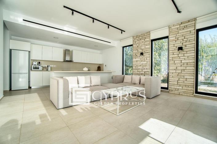 Image No.22-4 Bed Villa / Detached for sale