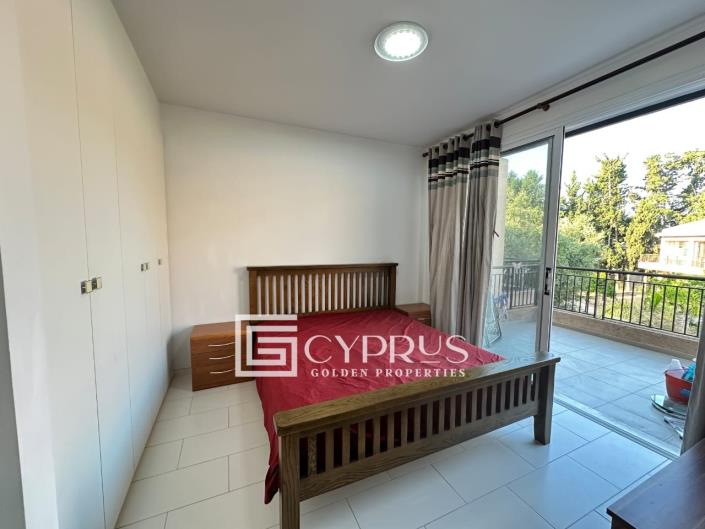 Image No.13-3 Bed Villa / Detached for sale