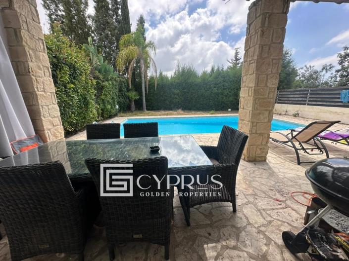 Image No.2-3 Bed Villa / Detached for sale