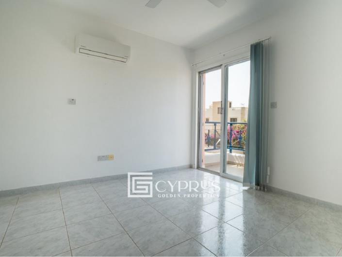 Image No.10-2 Bed Townhouse for sale