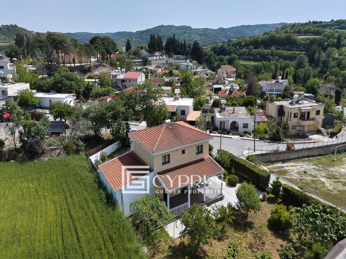 Image No.1-5 Bed House/Villa for sale