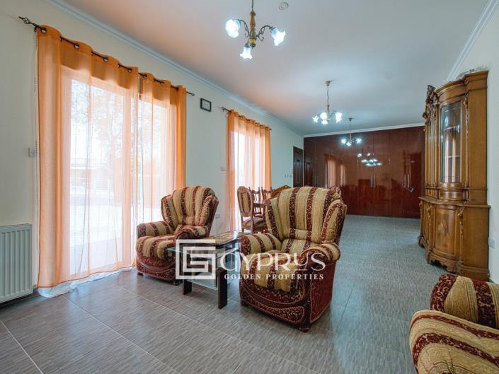 Image No.5-5 Bed House/Villa for sale