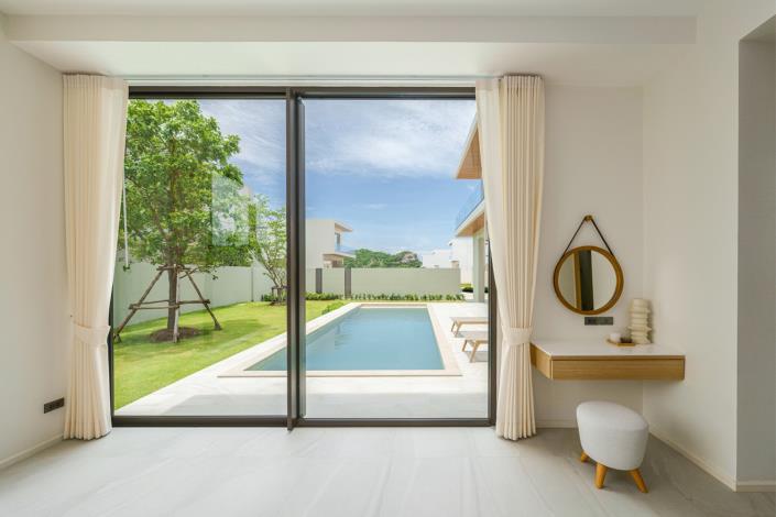 Image No.10-4 Bed Villa for sale