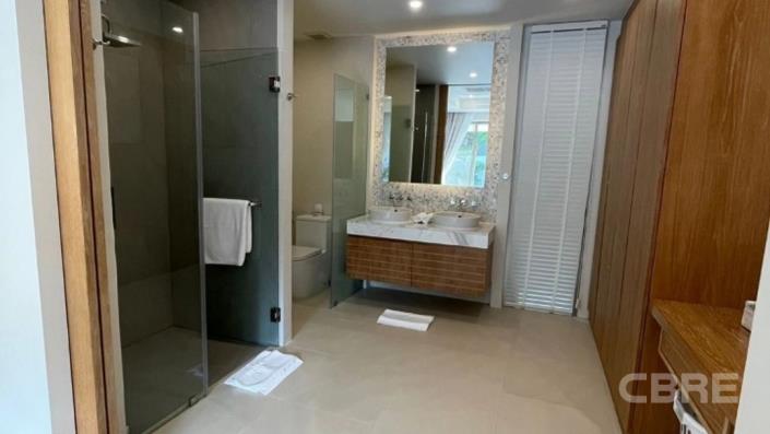 Image No.10-3 Bed Villa for sale