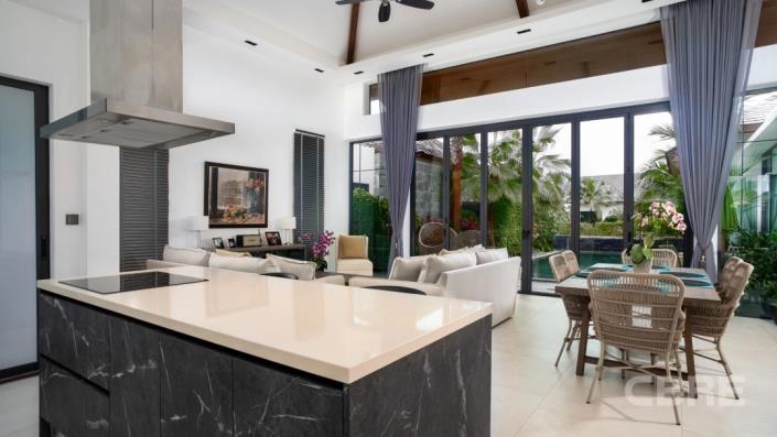 Image No.12-2 Bed Villa for sale