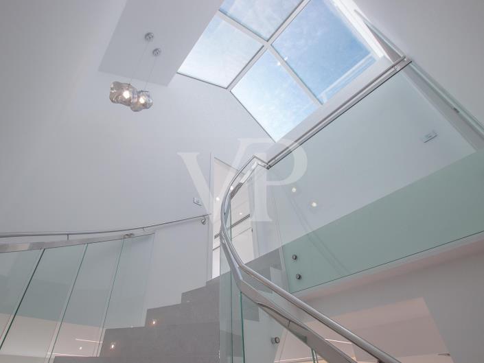 Image No.15-3 Bed Townhouse for sale