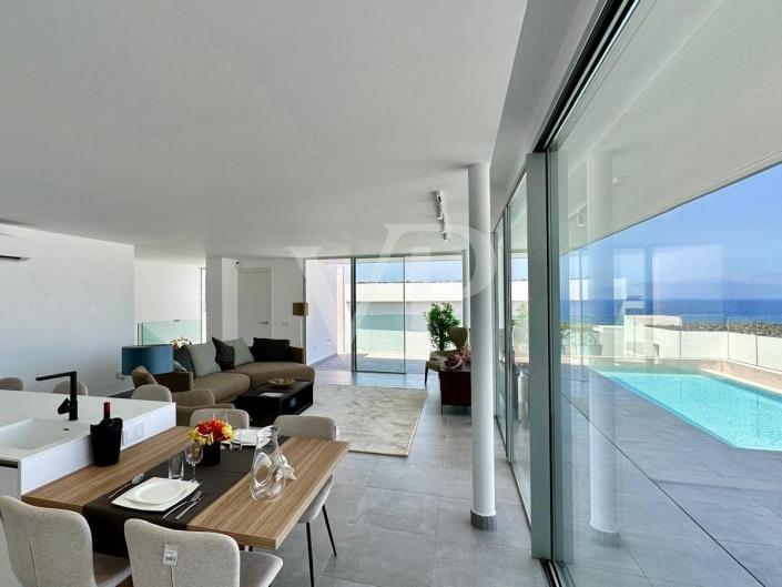 Image No.7-3 Bed Villa for sale