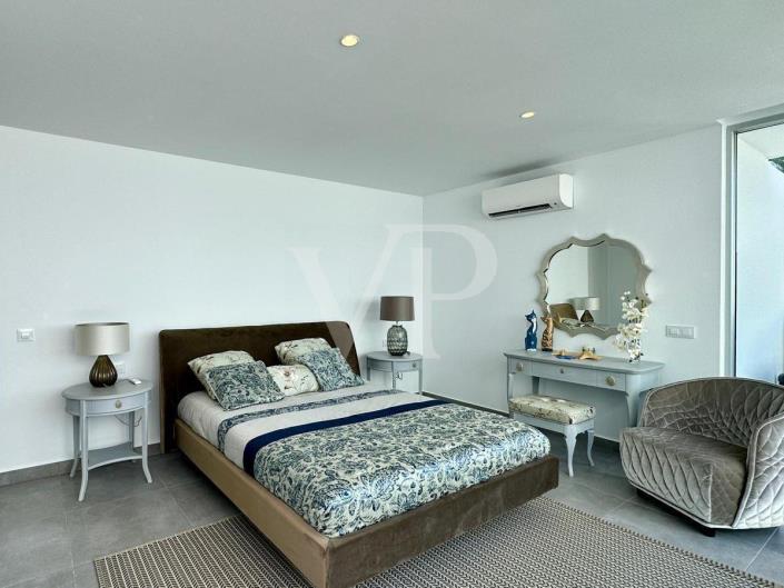 Image No.12-3 Bed Villa for sale