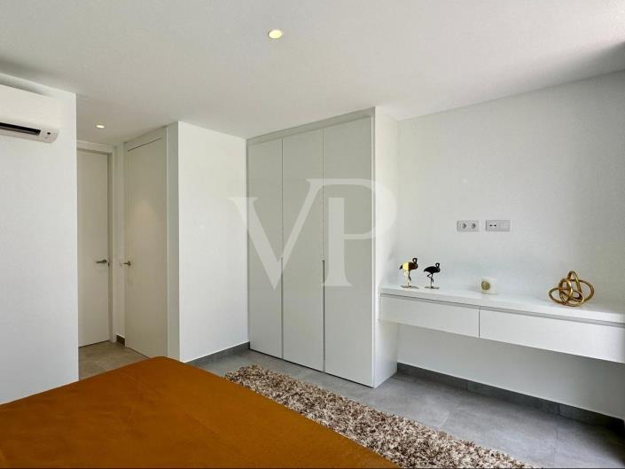 Image No.24-3 Bed Villa for sale