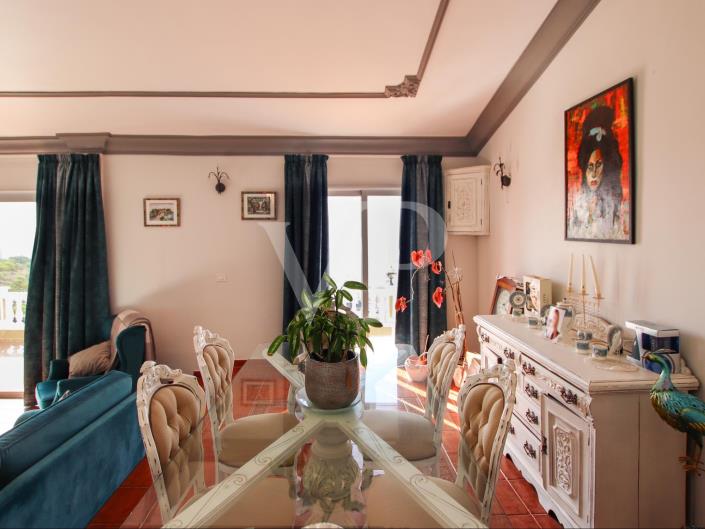 Image No.17-5 Bed Chalet for sale