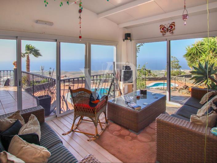 Image No.27-5 Bed Chalet for sale