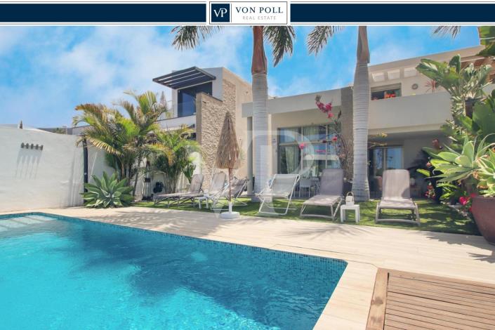 Image No.1-3 Bed Villa for sale