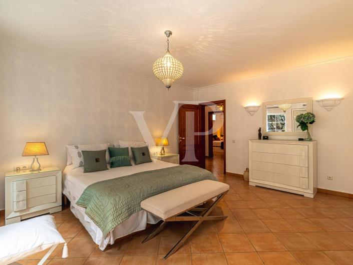 Image No.29-4 Bed Villa for sale