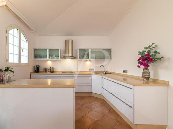 Image No.18-4 Bed Villa for sale