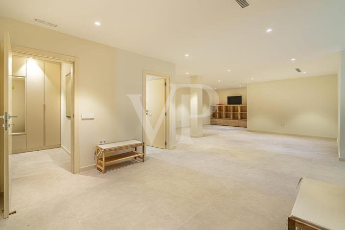 Image No.48-4 Bed Villa for sale