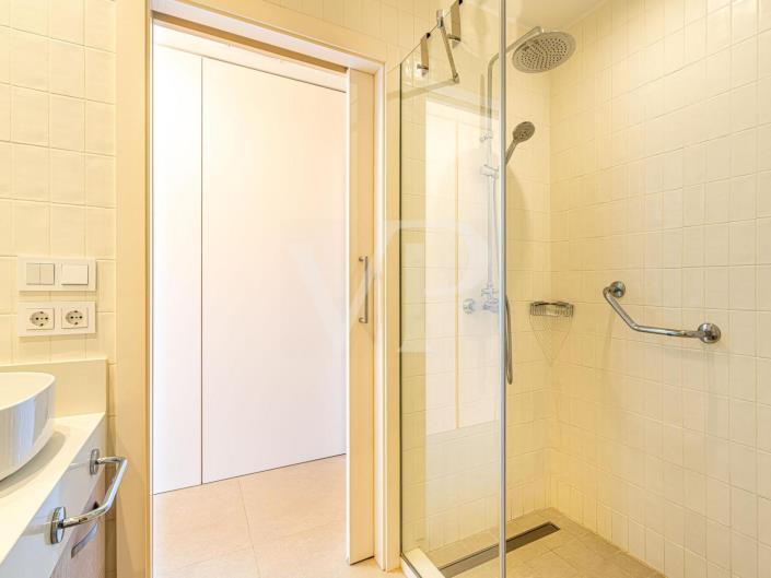 Image No.31-5 Bed Villa for sale