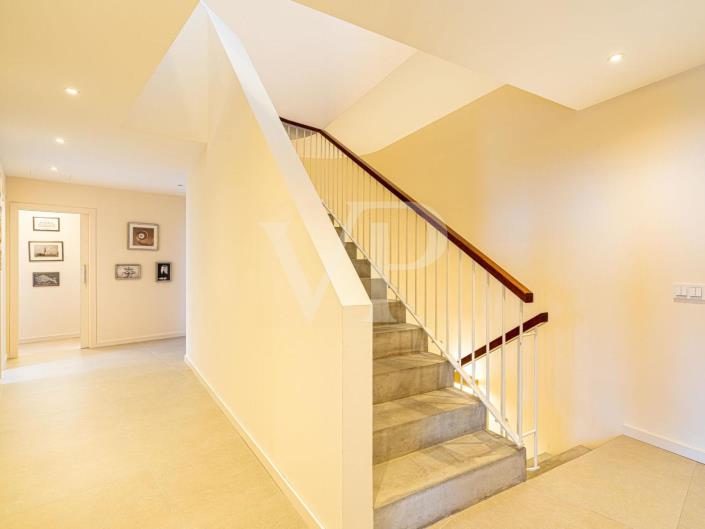 Image No.46-5 Bed Villa for sale