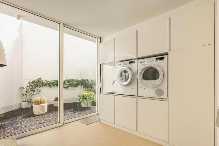 Image No.39-5 Bed Villa for sale