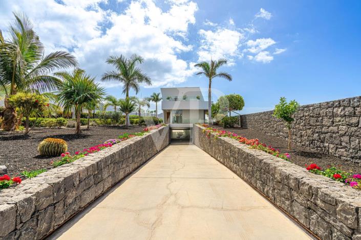 Image No.47-5 Bed Villa for sale