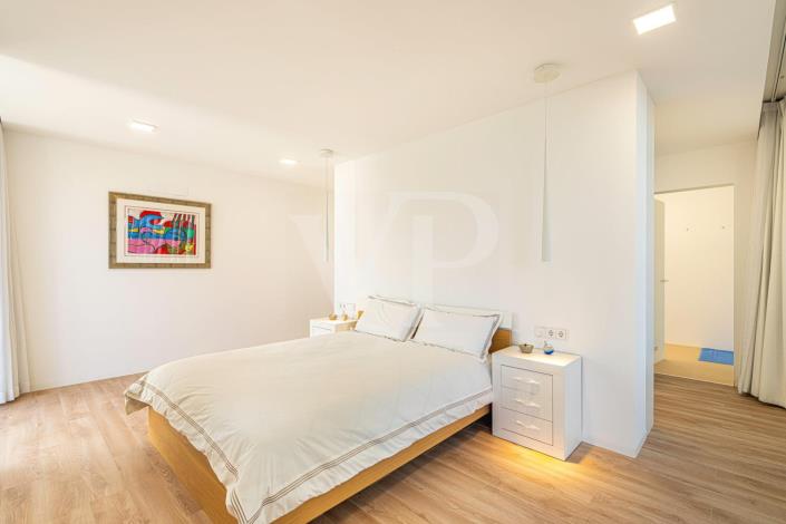 Image No.59-5 Bed Villa for sale