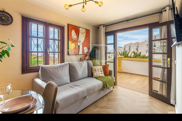 Image No.10-1 Bed Apartment for sale