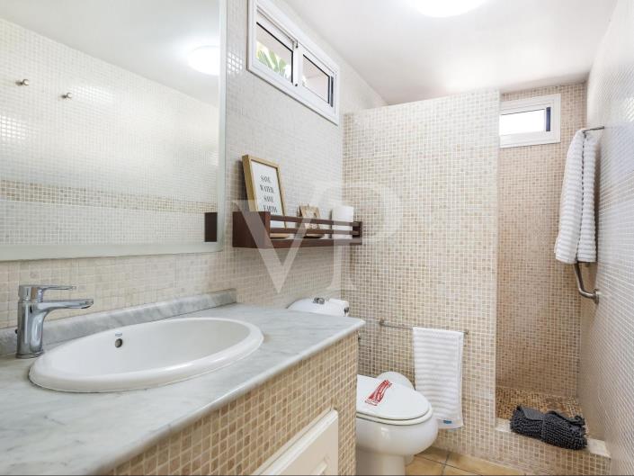 Image No.19-6 Bed House/Villa for sale