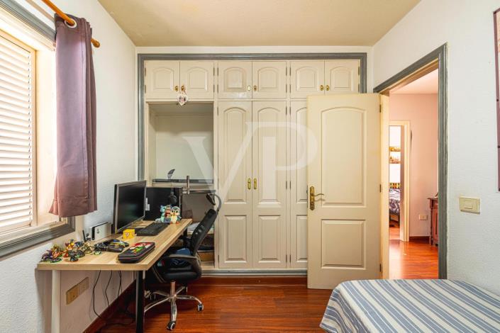 Image No.23-3 Bed Townhouse for sale