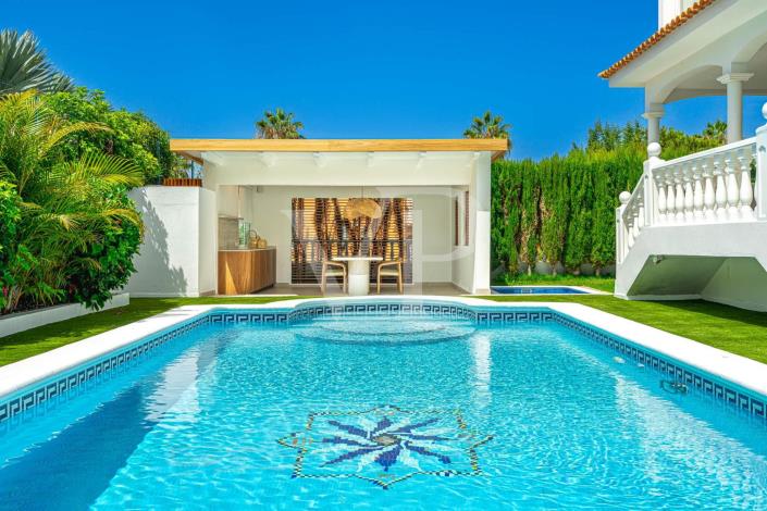 Image No.6-5 Bed Villa for sale