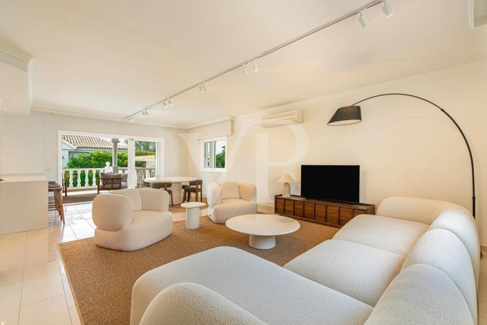 Image No.21-5 Bed Villa for sale