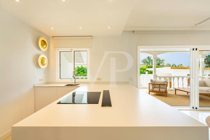 Image No.27-5 Bed Villa for sale