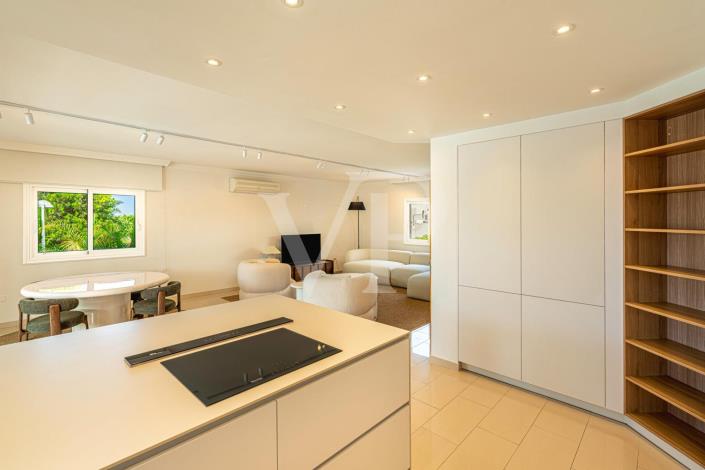 Image No.29-5 Bed Villa for sale