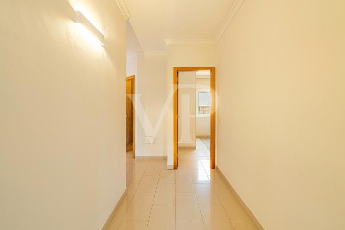 Image No.34-5 Bed Villa for sale